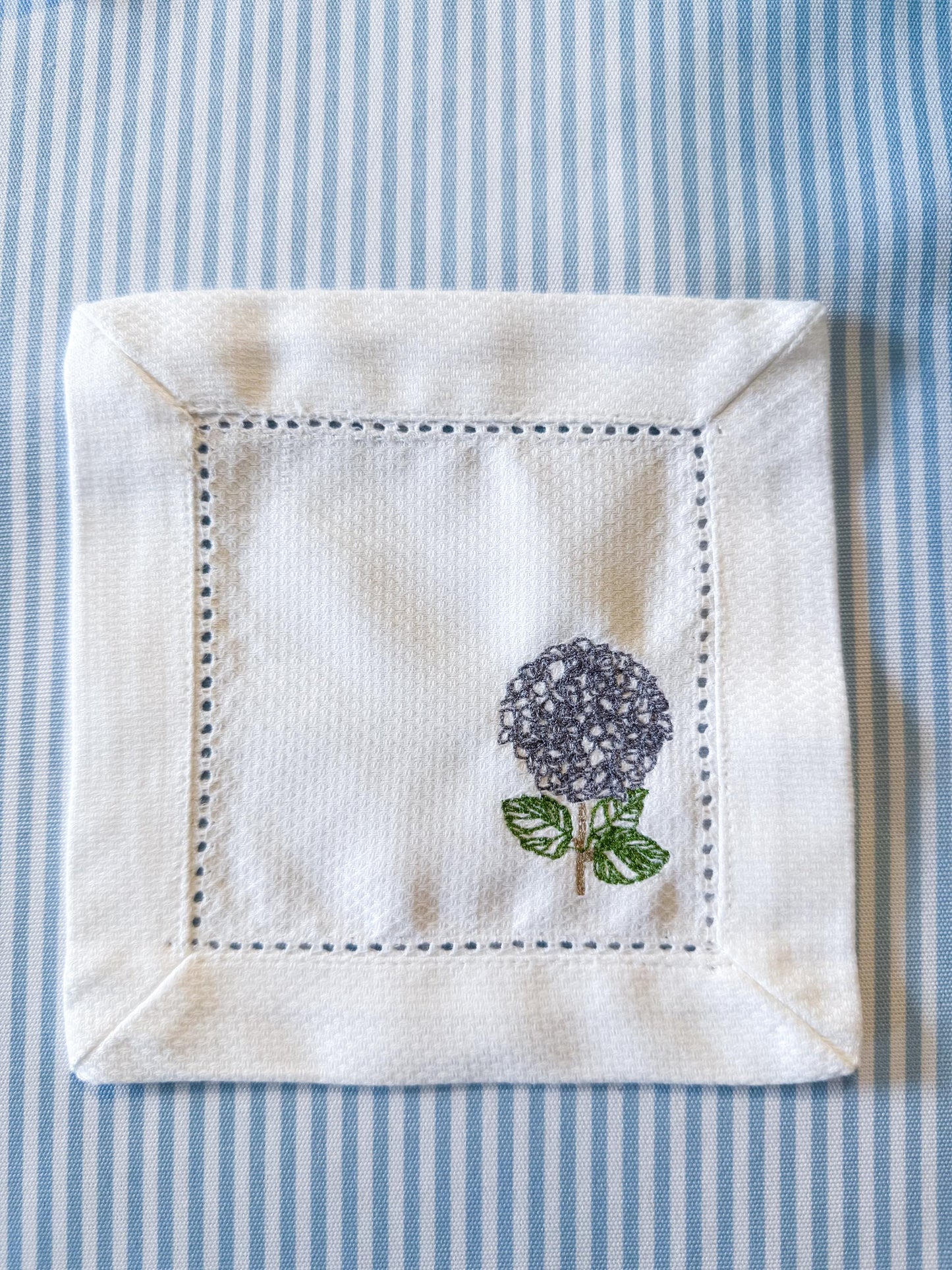 Embroidered Hydrangea Cocktail Napkins | Set of 4 Linen Napkins | Floral Hostess Gift | Garden Party Decor | Monogram | Summer Table Decor