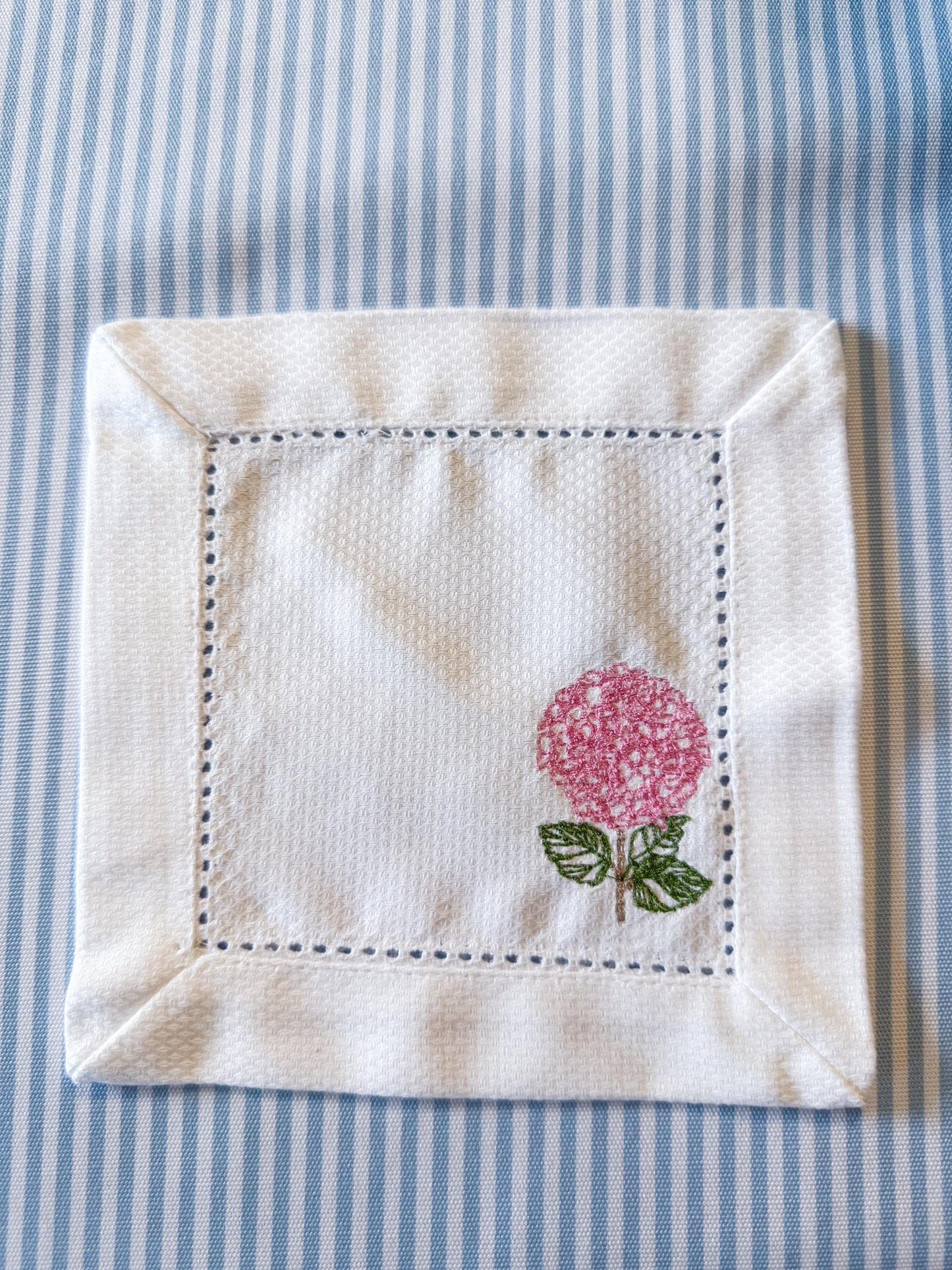 Embroidered Hydrangea Cocktail Napkins | Set of 4 Linen Napkins | Floral Hostess Gift | Garden Party Decor | Monogram | Summer Table Decor