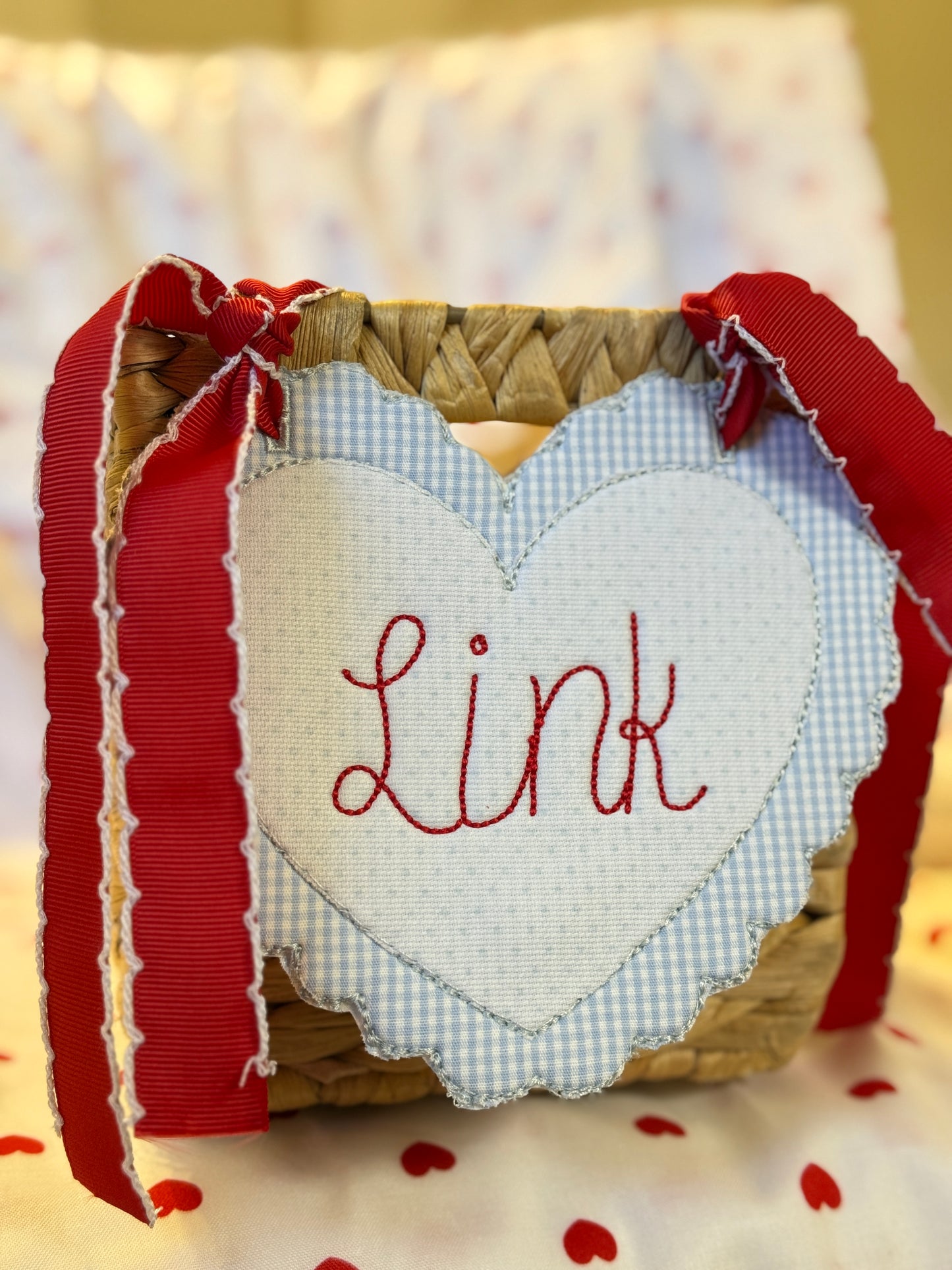 Embroidered Applique Valentine's Day Heart Basket Tag