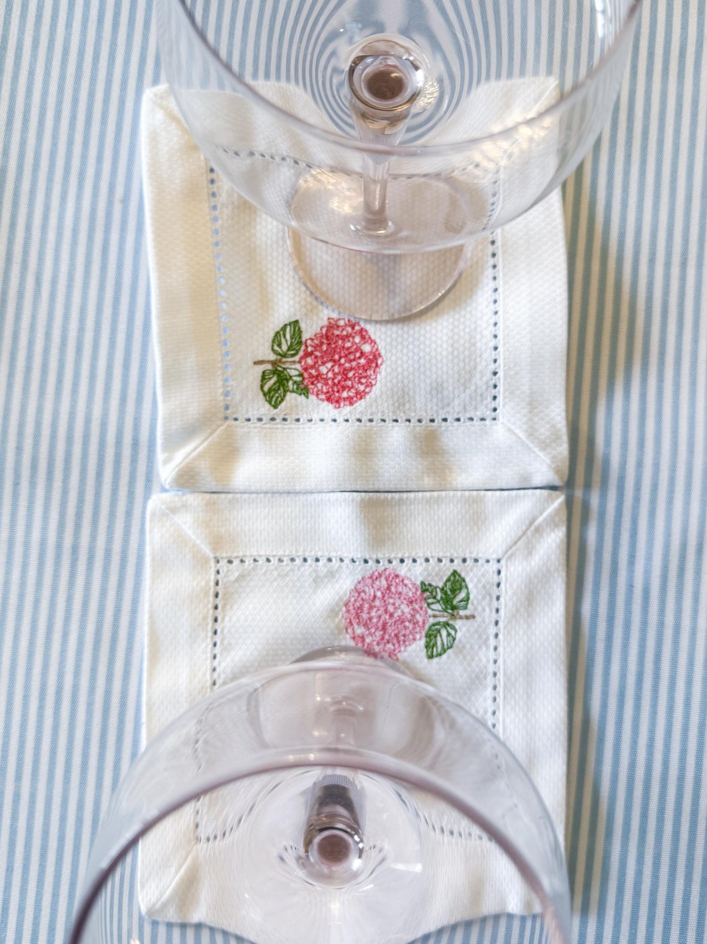 Embroidered Hydrangea Cocktail Napkins | Set of 4 Linen Napkins | Floral Hostess Gift | Garden Party Decor | Monogram | Summer Table Decor